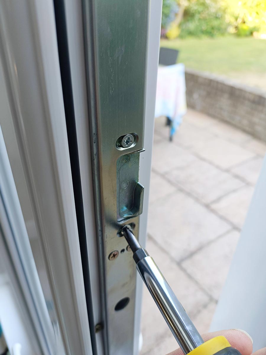 adjusting the keep