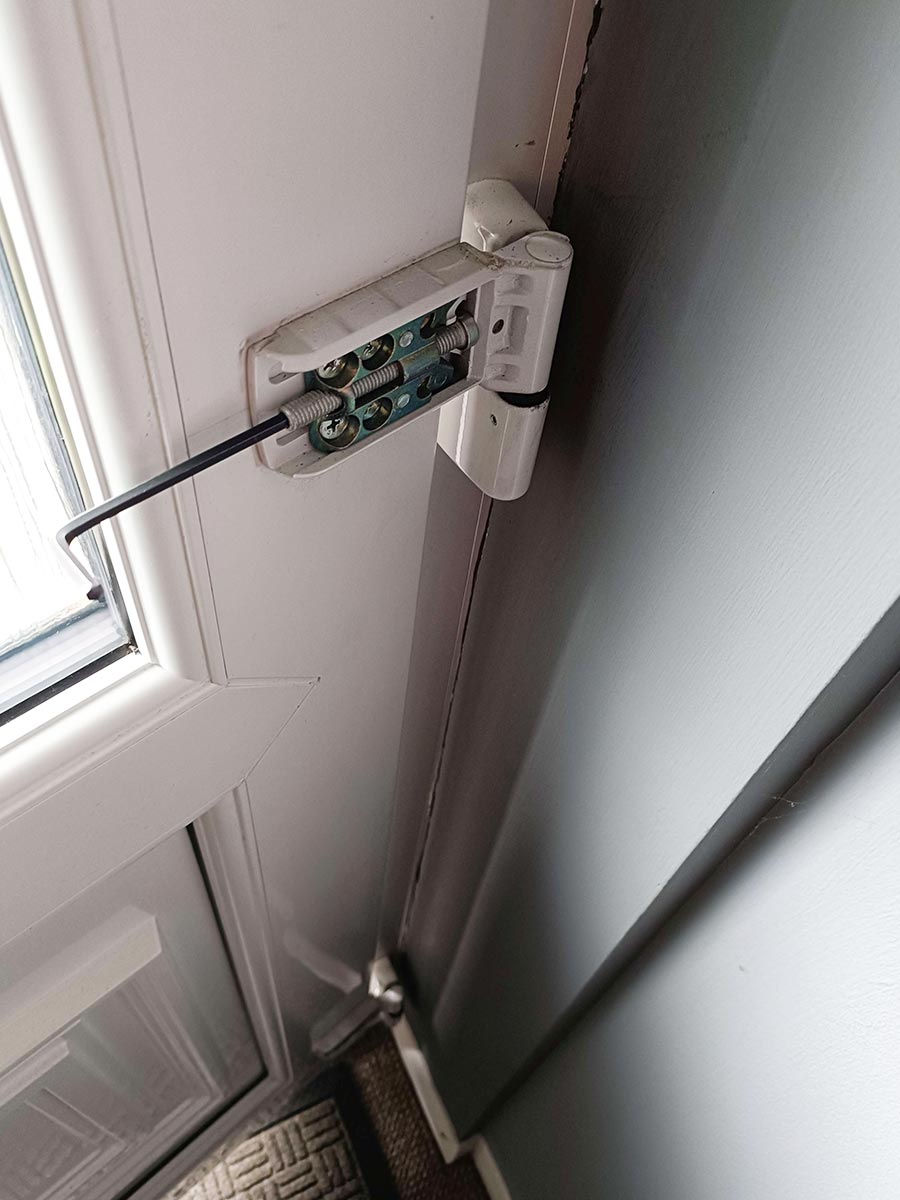 adjust your hinges